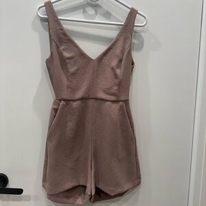 Aritzia Ecoulement Romper Size 0